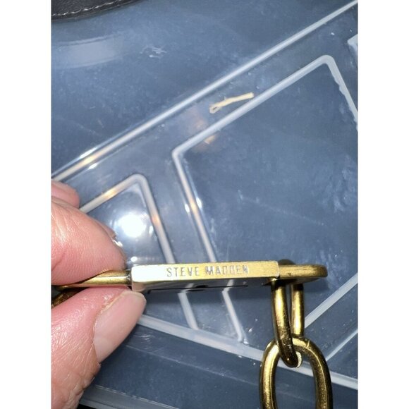 STEVE MADDEN Black Leather Brass Chain Buckle Adustable Crossbody Strap - Picture 9 of 9